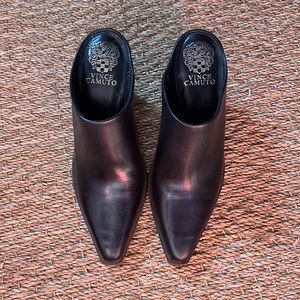 Vince Camuto heel clog